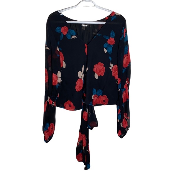 Club Monaco Tops - Club Monaco front tie rose print silk crepe blouse size M